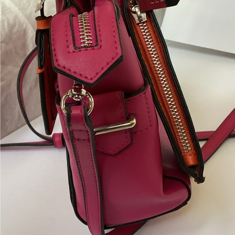 NWT REED special edition small Satchel/ crossbody. Vegan,  Fuschia and orange. - Picture 9 of 13